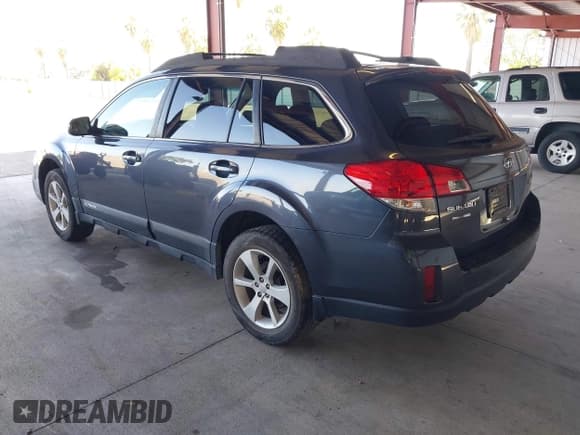 ✅ 2013 Subaru Outback Premium • VIN: 4S4BRBGC8D3219606 • Lot: 42105566. Listed on IAAI with 167,472 mi. Free auction sales archive from the USA and detailed vehicle history report at DreamBid. Image 3.