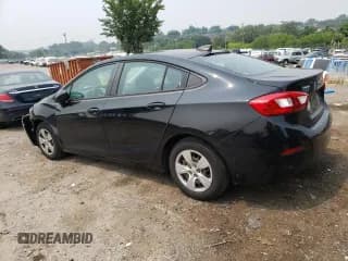 ✅ 2017 Chevrolet Cruze LS • VIN: 1G1BC5SM4H7114107 • Lot: 60366463. Listed on Copart with 112,029 mi. Free auction sales archive from the USA and detailed vehicle history report at DreamBid. Image 2.