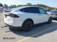 ✅ 2023 Tesla Model X Plaid • VIN: 7SAXCBE60PF428146 • Lot: 43214084. Wystawiony na IAAI z przebiegiem Nie podano. Bezpłatny archiwum sprzedaży aukcyjnych z USA i szczegółowy raport historii pojazdu na DreamBid. Zdjęcie 4.