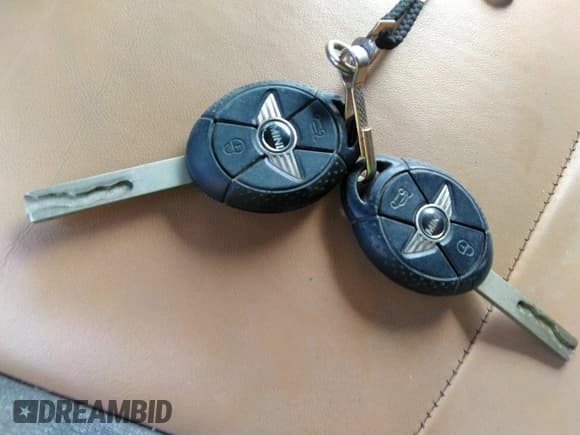 ✅ 2007 MINI Convertible S • VIN: WMWRH33587TJ43227 • Lot: 31495965. Listed on IAAI with 80,595 mi. Free auction sales archive from the USA and detailed vehicle history report at DreamBid. Image 11.