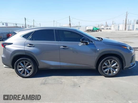 ✅ 2020 Lexus NX 300 F Sport • VIN: JTJSARBZXL2161435 • Lot: 43116619. Wystawiony na IAAI z przebiegiem 70 057 mil. Bezpłatny archiwum sprzedaży aukcyjnych z USA i szczegółowy raport historii pojazdu na DreamBid. Zdjęcie 13.