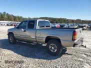 ✅ 2000 Chevrolet Silverado 1500 LS • VIN: 2GCEC19T1Y1360894 • Lot: 91810005. Listed on Copart with 144,387 mi. Free auction sales archive from the USA and detailed vehicle history report at DreamBid. Image 2.