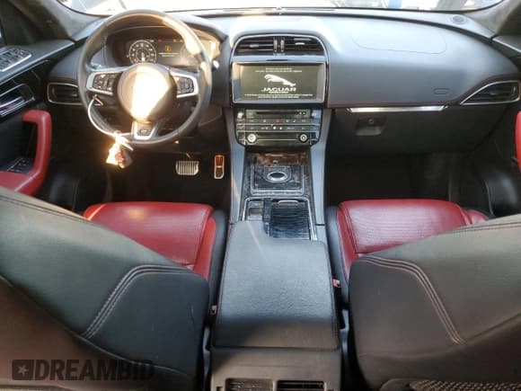 ✅ 2020 Jaguar F-Pace 25t R-Sport • VIN: SADCL2FX7LA628001 • Лот: 45998805. Опубликован ранее на Copart с пробегом 88 034 миль. Бесплатный доступ к архиву аукционных продаж из США и подробный отчёт об истории автомобиля на DreamBid. Изображение 8.