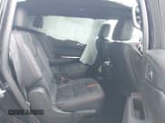 ✅ 2025 Chevrolet Traverse FWD RS • VIN: 1GNERLRS2SJ303898 • Lot: 43465773. Wystawiony na IAAI z przebiegiem 4 023 mil. Bezpłatny archiwum sprzedaży aukcyjnych z USA i szczegółowy raport historii pojazdu na DreamBid. Zdjęcie 8.