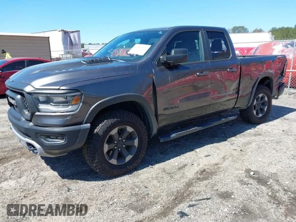 ✅ 2019 Ram 1500 Sport • VIN: 1C6SRFET7KN865680 • Lot: 41807937. Wystawiony na IAAI z przebiegiem 73 091 mil. Bezpłatny archiwum sprzedaży aukcyjnych z USA i szczegółowy raport historii pojazdu na DreamBid. Zdjęcie 2.