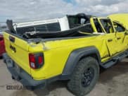 ✅ 2023 Jeep Gladiator Sport S • VIN: 1C6HJTAG8PL568624 • Lot: 43520123. Wystawiony na IAAI z przebiegiem 7 427 mil. Bezpłatny archiwum sprzedaży aukcyjnych z USA i szczegółowy raport historii pojazdu na DreamBid. Zdjęcie 6.