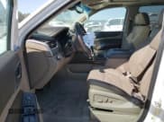 ✅ 2019 Chevrolet Suburban LT • VIN: 1GNSCHKC7KR171954 • Lot: 75202964. Wystawiony na Copart z przebiegiem Nie podano. Bezpłatny archiwum sprzedaży aukcyjnych z USA i szczegółowy raport historii pojazdu na DreamBid. Zdjęcie 7.