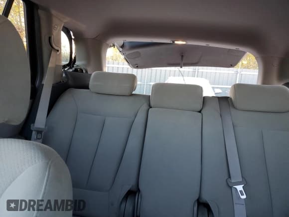 ✅ 2009 Hyundai Santa Fe GLS • VIN: 5NMSG73D49H305879 • Лот: 75717294. Опубликован ранее на Copart с пробегом 168 859 миль. Бесплатный доступ к архиву аукционных продаж из США и подробный отчёт об истории автомобиля на DreamBid. Изображение 10.