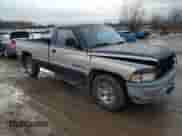 1998 Dodge 1500 с VIN 3B7HC16Y7WM242822, выставлен на аукционе Copart как лот 86508864 с пробегом 109 254 миль миль и Списание • Salvage title. История ставок и продаж доступна на DreamBid. Изображение 4.