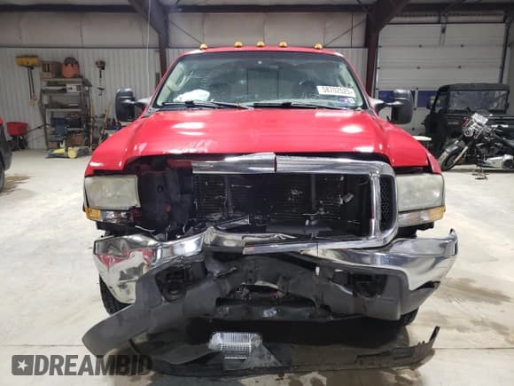 ✅ 2004 Ford F-250 XL • VIN: 1FTNX21P74EE02857 • Lot: 58702525. Wystawiony na Copart z przebiegiem 284 400 mil. Bezpłatny archiwum sprzedaży aukcyjnych z USA i szczegółowy raport historii pojazdu na DreamBid. Zdjęcie 5.