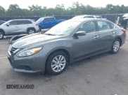 ✅ 2017 Nissan Altima S • VIN: 1N4AL3AP0HC147105 • Lot: 43075568. Wystawiony na IAAI z przebiegiem 74 286 mil. Bezpłatny archiwum sprzedaży aukcyjnych z USA i szczegółowy raport historii pojazdu na DreamBid. Zdjęcie 2.