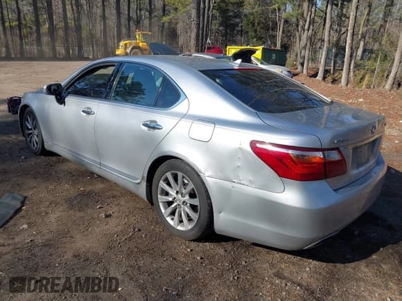 ✅ 2010 Lexus LS 460 • VIN: JTHCL5EF1A5008285 • Лот: 41500042. Опубликован ранее на IAAI с пробегом 243 121 миль. Бесплатный доступ к архиву аукционных продаж из США и подробный отчёт об истории автомобиля на DreamBid. Изображение 3.