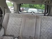 ✅ 2008 Kia Sorento LX • VIN: KNDJC735585778112 • Лот: 63272354. Опубликован ранее на Copart с пробегом 84 241 миль. Бесплатный доступ к архиву аукционных продаж из США и подробный отчёт об истории автомобиля на DreamBid. Изображение 10.