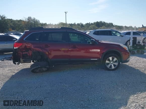 ✅ 2011 Subaru Outback Limited Power Moon • VIN: 4S4BRDLC2B2319236 • Lot: 43725038. Listed on IAAI with 108,114 mi. Free auction sales archive from the USA and detailed vehicle history report at DreamBid. Image 14.