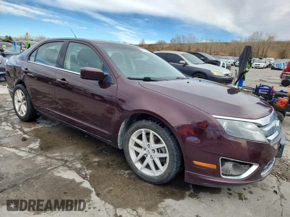 ✅ 2011 Ford Fusion SEL • VIN: 3FAHP0JG4BR244124 • Лот: 92315535. Опубликован ранее на Copart с пробегом 166 022 миль. Бесплатный доступ к архиву аукционных продаж из США и подробный отчёт об истории автомобиля на DreamBid. Изображение 4.