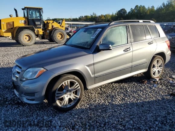 ✅ 2013 Mercedes-Benz GLK 350 • VIN: WDCGG5HB0DG007602 • Lot: 82502755. Listed on Copart with 113,800 mi. Free auction sales archive from the USA and detailed vehicle history report at DreamBid. Image 1.