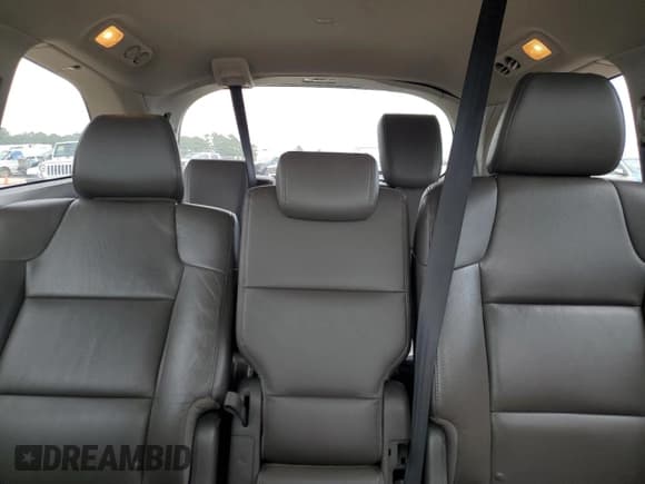 ✅ 2014 Honda Odyssey EX-L • VIN: 5FNRL5H62EB107757 • Lot: 53485395. Listed on Copart with 206,116 mi. Free auction sales archive from the USA and detailed vehicle history report at DreamBid. Image 10.