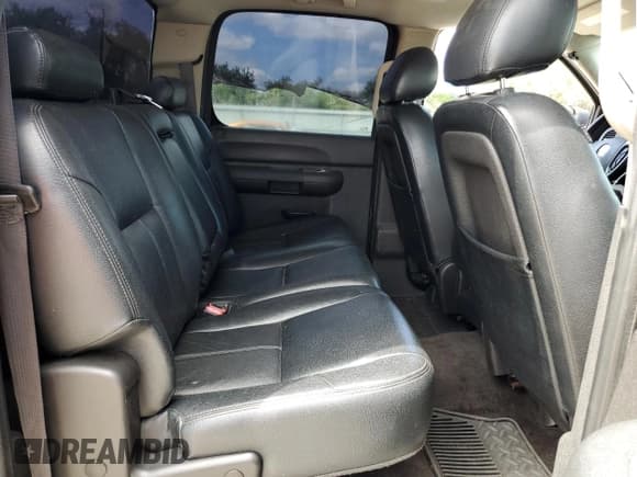 ✅ 2011 Chevrolet Silverado 1500 LS • VIN: 3GCPCREA8BG274654 • Lot: 71219234. Listed on Copart with 105,775 mi. Free auction sales archive from the USA and detailed vehicle history report at DreamBid. Image 10.