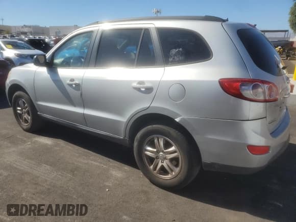✅ 2010 Hyundai Santa Fe GLS • VIN: 5NMSG3AB6AH360445 • Lot: 82657145. Listed on Copart with 224,975 mi. Free auction sales archive from the USA and detailed vehicle history report at DreamBid. Image 2.