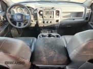 ✅ 2013 Ram 2500 Tradesman • VIN: 3C6UR5HL1DG569998 • Лот: 90706075. Опубликован ранее на Copart с пробегом 243 024 миль. Бесплатный доступ к архиву аукционных продаж из США и подробный отчёт об истории автомобиля на DreamBid. Изображение 8.