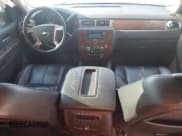 ✅ 2012 Chevrolet Tahoe LT • VIN: 1GNSCBE08CR182588 • Lot: 71915405. Wystawiony na Copart z przebiegiem 170 026 mil. Bezpłatny archiwum sprzedaży aukcyjnych z USA i szczegółowy raport historii pojazdu na DreamBid. Zdjęcie 8.