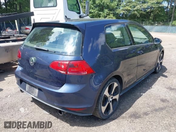 ✅ 2015 Volkswagen Golf GTI S • VIN: 3VWYT7AU0FM064451 • Lot: 42894226. Wystawiony na IAAI z przebiegiem 161 683 mil. Bezpłatny archiwum sprzedaży aukcyjnych z USA i szczegółowy raport historii pojazdu na DreamBid. Zdjęcie 4.