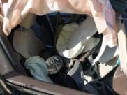 ✅ 2015 Jeep Renegade Latitude • VIN: ZACCJABT0FPB58428 • Lot: 43400756. Wystawiony na IAAI z przebiegiem Nie podano. Bezpłatny archiwum sprzedaży aukcyjnych z USA i szczegółowy raport historii pojazdu na DreamBid. Zdjęcie 5.