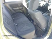 ✅ 2013 Kia Soul + • VIN: KNDJT2A61D7627829 • Lot: 43543195. Wystawiony na IAAI z przebiegiem 158 886 mil. Bezpłatny archiwum sprzedaży aukcyjnych z USA i szczegółowy raport historii pojazdu na DreamBid. Zdjęcie 8.