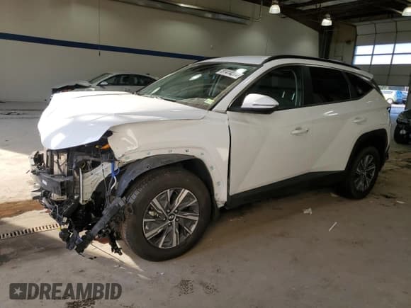 ✅ 2022 Hyundai Tucson Blue • VIN: KM8JBCA17NU082523 • Lot: 81414214. Wystawiony na Copart z przebiegiem 58 065 mil. Bezpłatny archiwum sprzedaży aukcyjnych z USA i szczegółowy raport historii pojazdu na DreamBid. Zdjęcie 1.