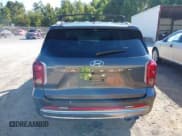 ✅ 2023 Hyundai Palisade Calligraphy • VIN: KM8R74GE9PU517128 • Lot: 43311507. Wystawiony na IAAI z przebiegiem 43 382 mil. Bezpłatny archiwum sprzedaży aukcyjnych z USA i szczegółowy raport historii pojazdu na DreamBid. Zdjęcie 17.