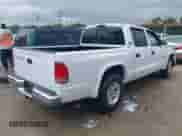 ✅ 2000 Dodge Dakota Sport • VIN: 1B7GL2AN4YS691223 • Лот: 41964561. Размещён на IAAI с пробегом 169 936 миль миль. Получите бесплатный доступ к архиву аукционных продаж из США и посмотрите подробный отчёт об истории автомобиля на DreamBid. Изображение 4.