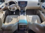 ✅ 2015 Nissan Pathfinder Platinum • VIN: 5N1AR2MN1FC705727 • Lot: 80507785. Wystawiony na Copart z przebiegiem 135 250 mil. Bezpłatny archiwum sprzedaży aukcyjnych z USA i szczegółowy raport historii pojazdu na DreamBid. Zdjęcie 8.