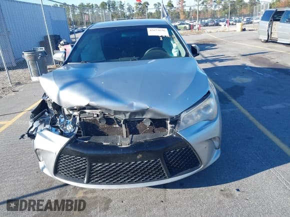 ✅ 2017 Toyota Camry SE • VIN: 4T1BF1FK9HU732861 • Lot: 43673636. Listed on IAAI with 112,985 mi. Free auction sales archive from the USA and detailed vehicle history report at DreamBid. Image 12.