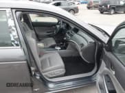 ✅ 2008 Honda Accord EX-L • VIN: 1HGCP36868A080371 • Lot: 43568467. Wystawiony na IAAI z przebiegiem 124 336 mil. Bezpłatny archiwum sprzedaży aukcyjnych z USA i szczegółowy raport historii pojazdu na DreamBid. Zdjęcie 5.