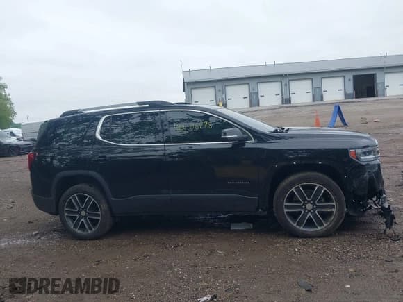 ✅ 2021 GMC Acadia SLT • VIN: 1GKKNULS6MZ111060 • Lot: 42308278. Wystawiony na IAAI z przebiegiem 75 694 mil. Bezpłatny archiwum sprzedaży aukcyjnych z USA i szczegółowy raport historii pojazdu na DreamBid. Zdjęcie 13.