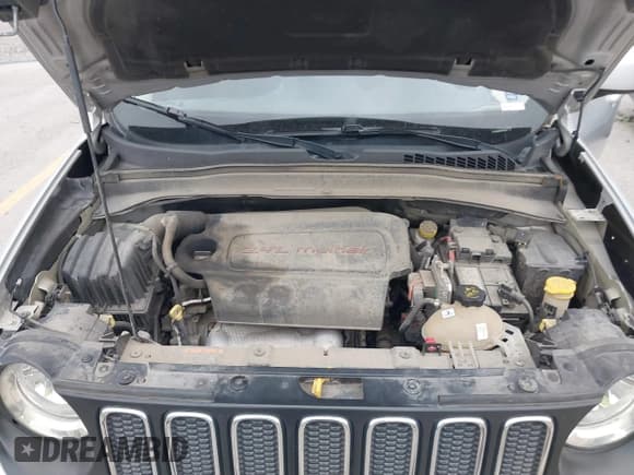 ✅ 2017 Jeep Renegade Latitude • VIN: ZACCJABB5HPF77577 • Лот: 43556264. Опубликован ранее на IAAI с пробегом 103 552 миль. Бесплатный доступ к архиву аукционных продаж из США и подробный отчёт об истории автомобиля на DreamBid. Изображение 10.