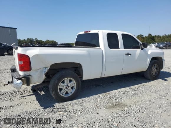 ✅ 2009 Chevrolet Silverado 1500 • VIN: 2GCEC290991103382 • Lot: 76093724. Wystawiony na Copart z przebiegiem 412 926 mil. Bezpłatny archiwum sprzedaży aukcyjnych z USA i szczegółowy raport historii pojazdu na DreamBid. Zdjęcie 3.