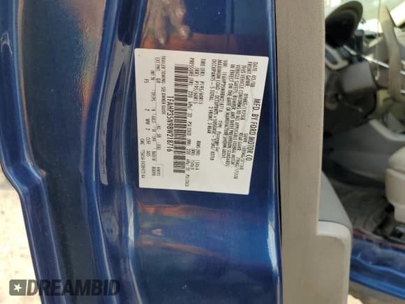 ✅ 2008 Ford Focus SE • VIN: 1FAHP35N98W218716 • Lot: 84563885. Wystawiony na Copart z przebiegiem Nie podano. Bezpłatny archiwum sprzedaży aukcyjnych z USA i szczegółowy raport historii pojazdu na DreamBid. Zdjęcie 13.