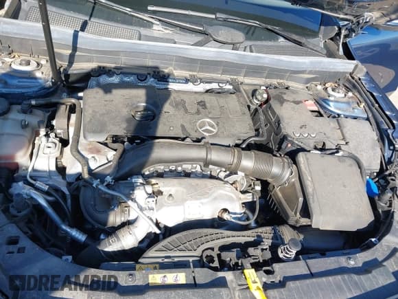 ✅ 2022 Mercedes-Benz GLB 250 • VIN: W1N4M4GB3NW187090 • Lot: 43105116. Listed on IAAI with 23,556 mi. Free auction sales archive from the USA and detailed vehicle history report at DreamBid. Image 10.