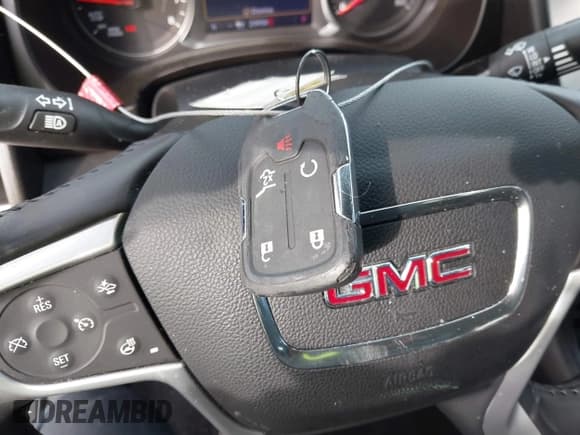 ✅ 2021 GMC Terrain SLT • VIN: 3GKALPEV2ML392243 • Lot: 41337368. Wystawiony na IAAI z przebiegiem 20 900 mil. Bezpłatny archiwum sprzedaży aukcyjnych z USA i szczegółowy raport historii pojazdu na DreamBid. Zdjęcie 11.