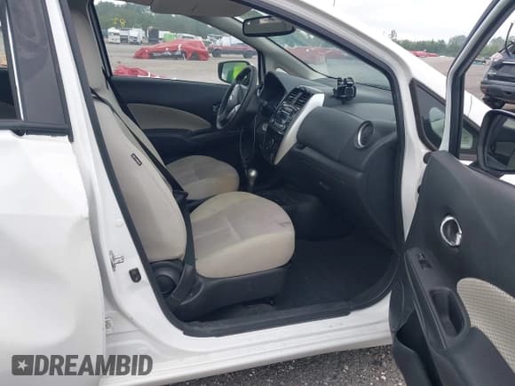 ✅ 2015 Nissan Note S • VIN: 3N1CE2CP2FL372134 • Lot: 39979442. Listed on IAAI with 99,220 mi. Free auction sales archive from the USA and detailed vehicle history report at DreamBid. Image 5.