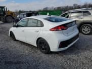 ✅ 2017 Hyundai Ioniq Blue • VIN: KMHC65LC5HU039570 • Lot: 87596085. Wystawiony na Copart z przebiegiem 155 527 mil. Bezpłatny archiwum sprzedaży aukcyjnych z USA i szczegółowy raport historii pojazdu na DreamBid. Zdjęcie 2.