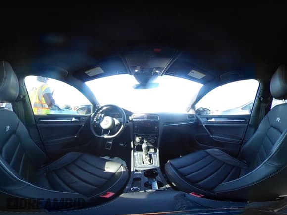 ✅ 2019 Volkswagen Golf R • VIN: WVWVA7AU7KW230017 • Lot: 43426398. Listed on IAAI with 58,276 mi. Free auction sales archive from the USA and detailed vehicle history report at DreamBid. Image 18.