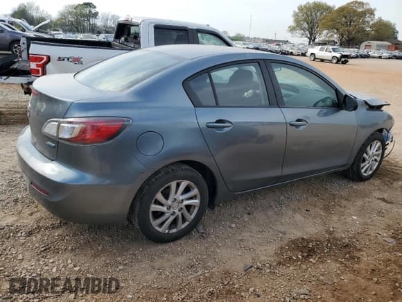 ✅ 2012 Mazda 3 i Touring • VIN: JM1BL1V7XC1666325 • Lot: 51103045. Wystawiony na Copart z przebiegiem Nie podano. Bezpłatny archiwum sprzedaży aukcyjnych z USA i szczegółowy raport historii pojazdu na DreamBid. Zdjęcie 3.