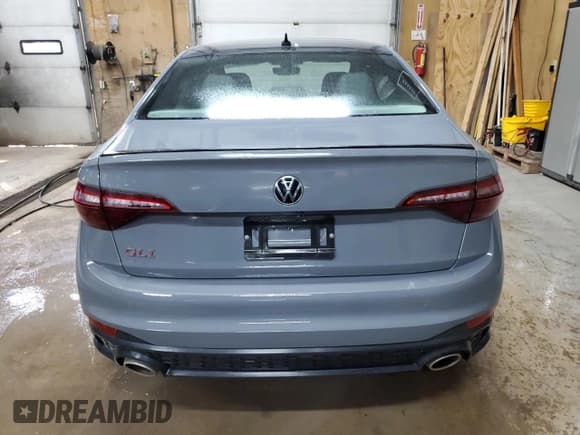 ✅ 2023 Volkswagen Jetta Autobahn • VIN: 3VW2T7BU3PM020627 • Лот: 61793815. Опубликован ранее на Copart с пробегом 54 602 миль. Бесплатный доступ к архиву аукционных продаж из США и подробный отчёт об истории автомобиля на DreamBid. Изображение 6.