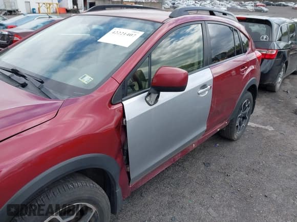 ✅ 2014 Subaru Crosstrek Premium • VIN: JF2GPACC5E8257476 • Lot: 42221407. Listed on IAAI with 167,737 mi. Free auction sales archive from the USA and detailed vehicle history report at DreamBid. Image 6.