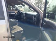 ✅ 2019 Chevrolet Silverado 1500 LT • VIN: 1GCUYDED2KZ108132 • Lot: 43271293. Wystawiony na IAAI z przebiegiem 90 381 mil. Bezpłatny archiwum sprzedaży aukcyjnych z USA i szczegółowy raport historii pojazdu na DreamBid. Zdjęcie 5.