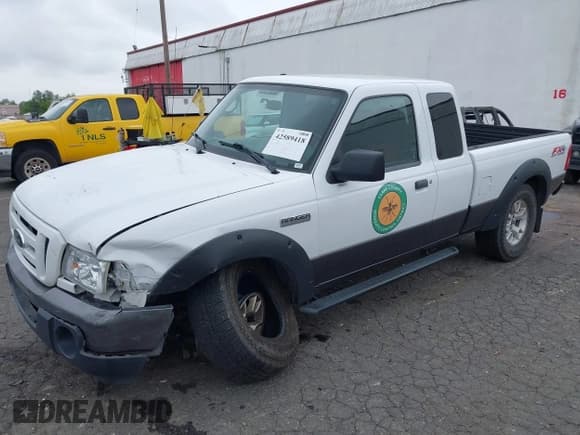 ✅ 2009 Ford Ranger XLT • VIN: 1FTZR45E89PA66857 • Lot: 42589418. Listed on IAAI with 51,141 mi. Free auction sales archive from the USA and detailed vehicle history report at DreamBid. Image 6.