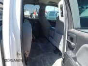 ✅ 2018 Chevrolet Silverado 2500HD Work Truck • VIN: 1GC2CUEG7JZ259899 • Lot: 42549205. Wystawiony na IAAI z przebiegiem 330 512 mil. Bezpłatny archiwum sprzedaży aukcyjnych z USA i szczegółowy raport historii pojazdu na DreamBid. Zdjęcie 6.