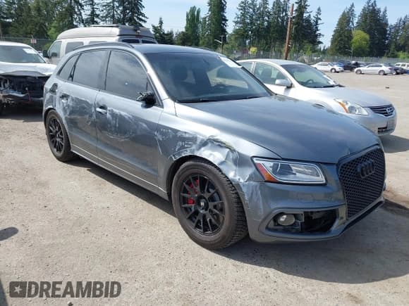 ✅ 2016 Audi SQ5 Premium Plus • VIN: WA1CCAFP3GA047083 • Lot: 42233291. Listed on IAAI with 122,382 mi. Free auction sales archive from the USA and detailed vehicle history report at DreamBid. Image 1.